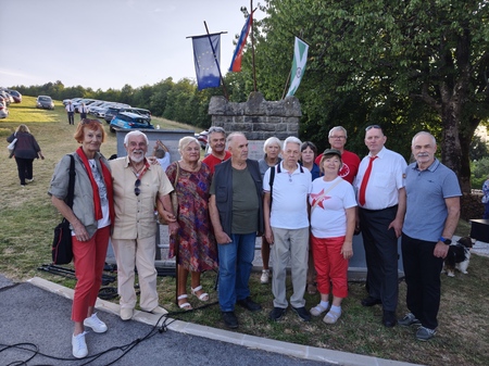 Bistričani na spominski slovesnosti na Artvižah
